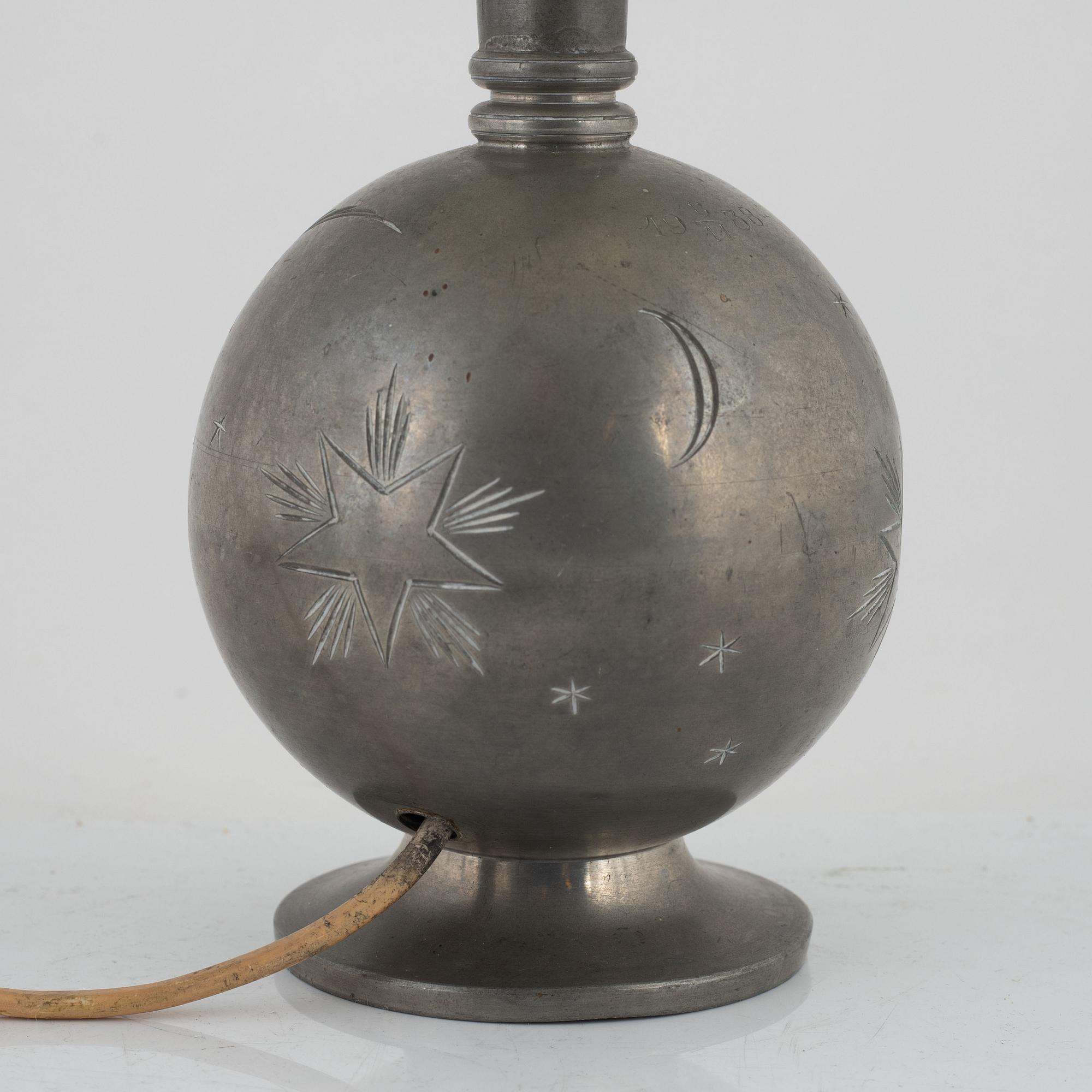 Sylvia Stave, tillskriven. Bordslampa, CG Hallberg, Stockholm 1934.