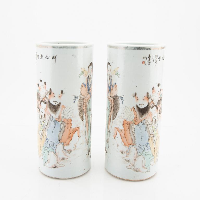 A pair of Chinese porcelain brush stands 20th century.