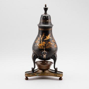 TESAMOVAR, målat tenn, 1700-tal.