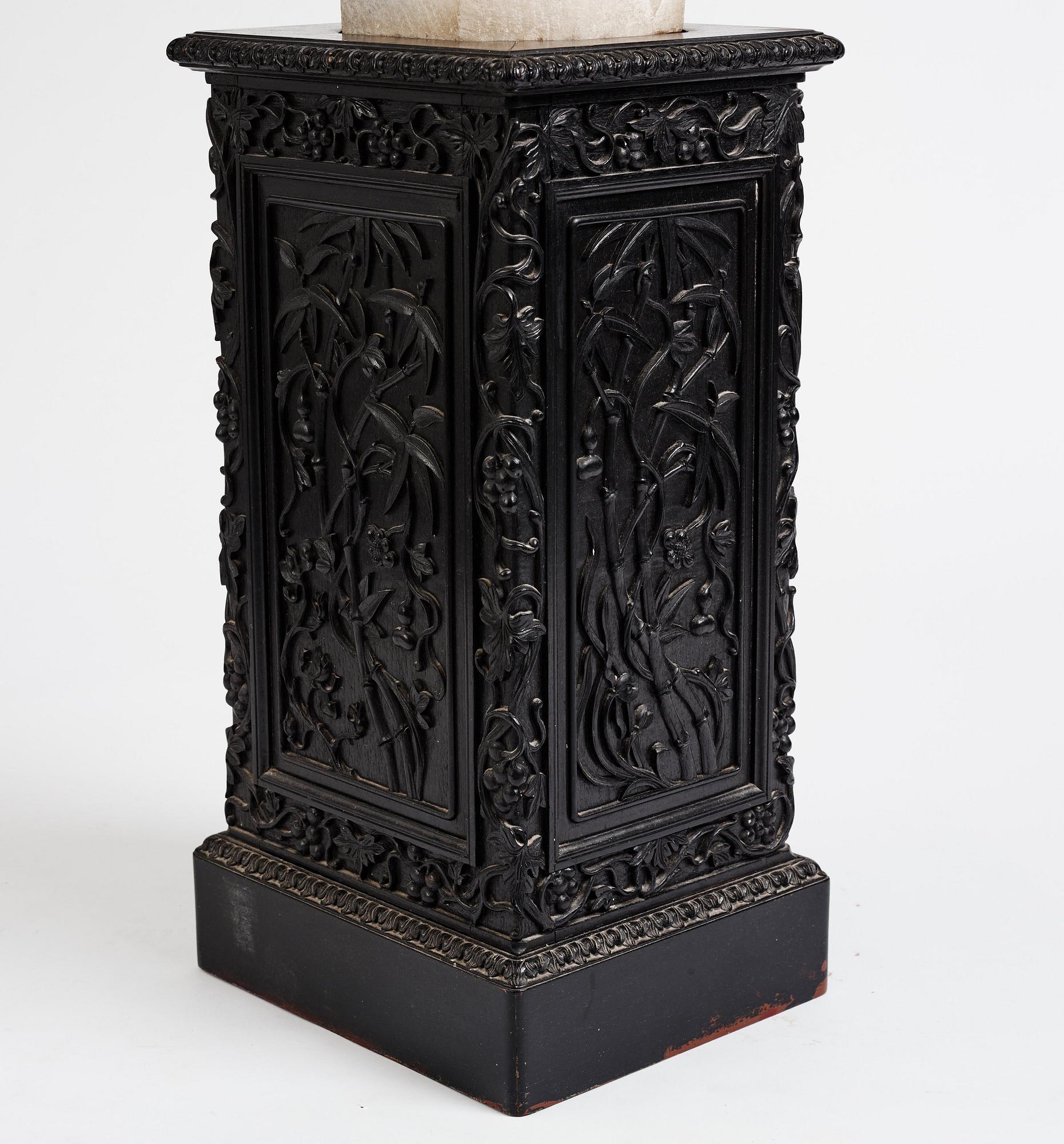 Skulptur, sten. Kina, troligen tidigt 1900-tal.
