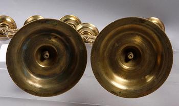KANDELABRAR, ett par, mässing, barockstil, 1800-tal.