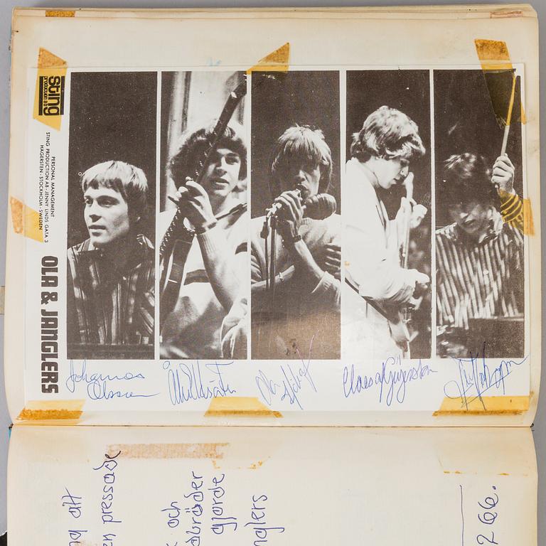 Four guest books with autographs, Ålberga motell 1957-1967.