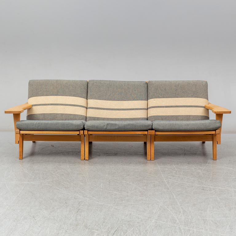 HANS J WEGNER, soffa/ fåtöljer, 3 delar, "GE 375",  Getama.