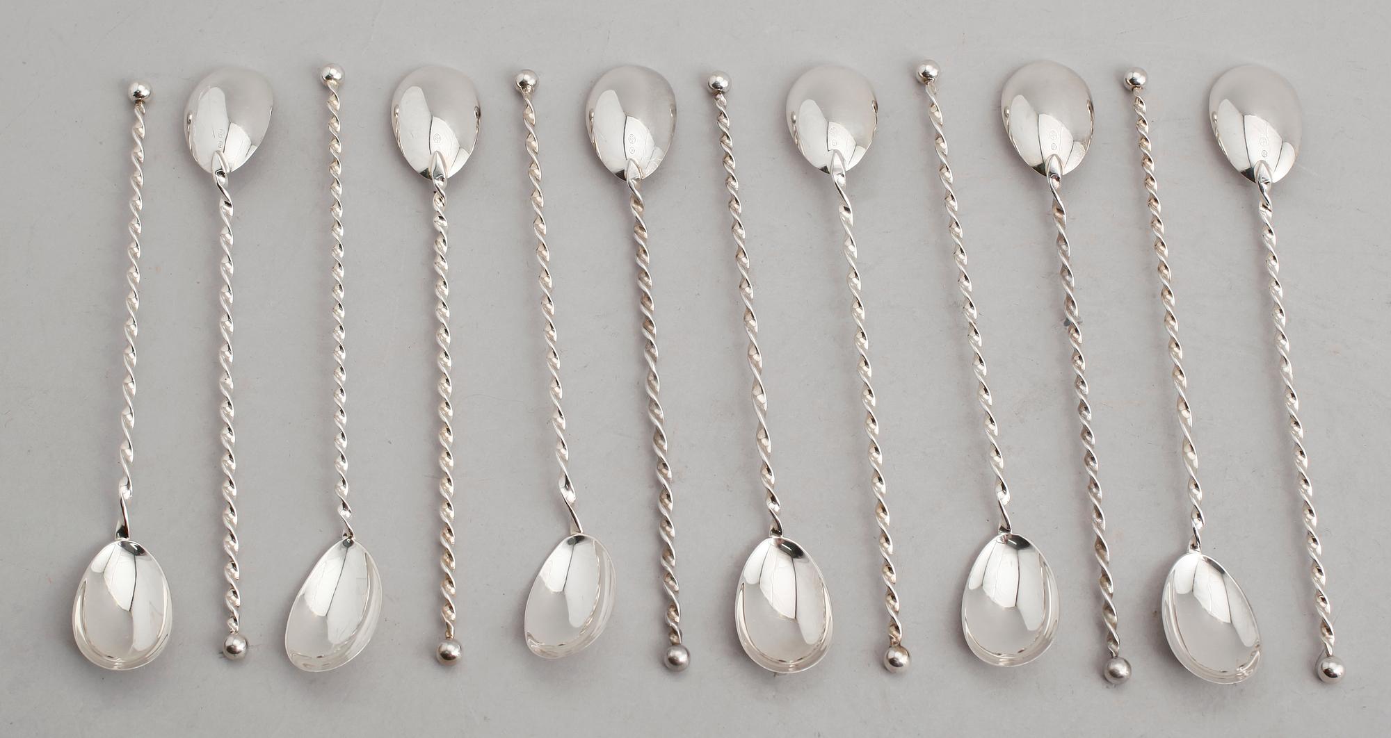 DRINKSKEDAR, 12 st, silver, 1900-talets mitt. Vikt ca 169 gram.