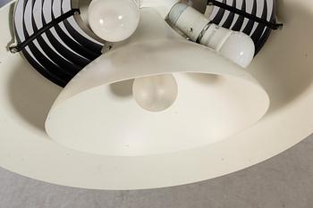 ARNE JACOBSEN,