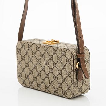 Gucci, "GG Supreme" laukku.