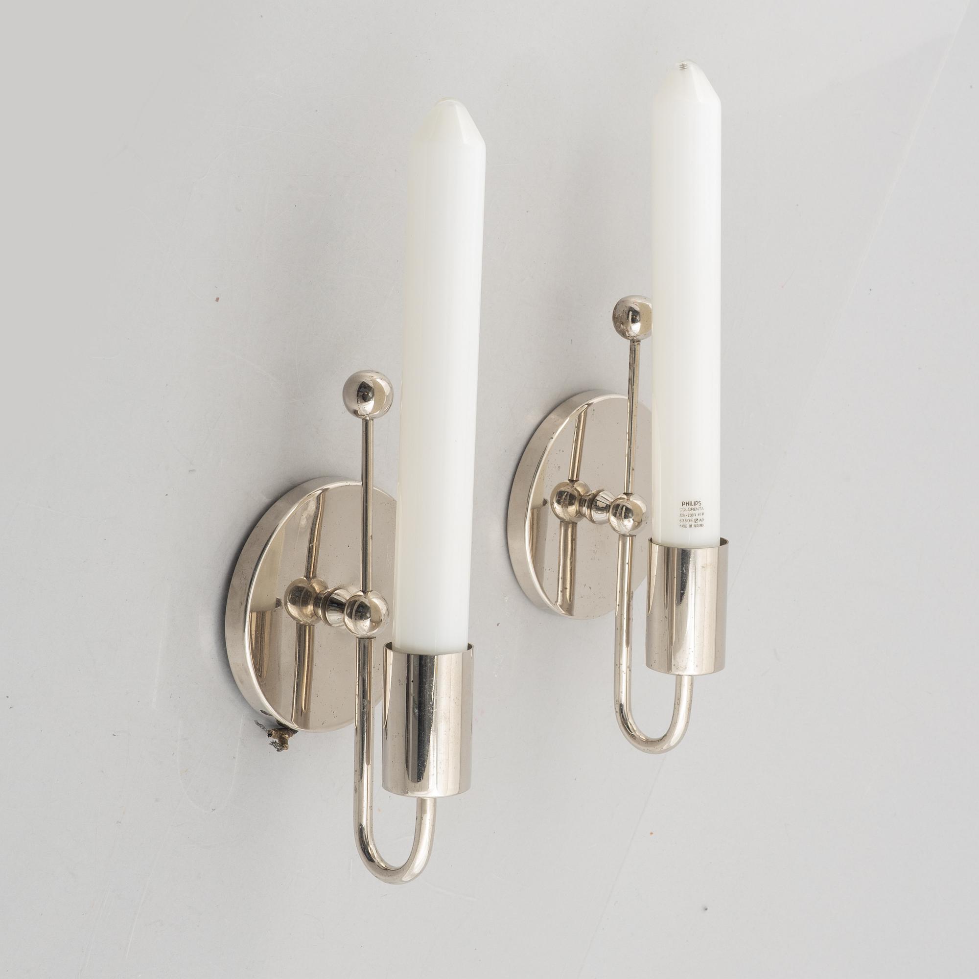 Paavo Tynell, a pair of 1930s '7209' wall lights for Taito.