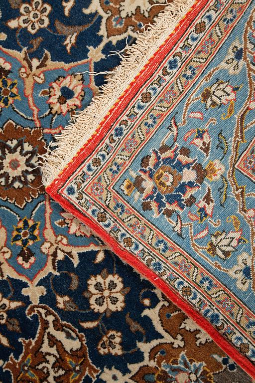 MATTA, möjl Isfahan, old, 203 x 140 cm.