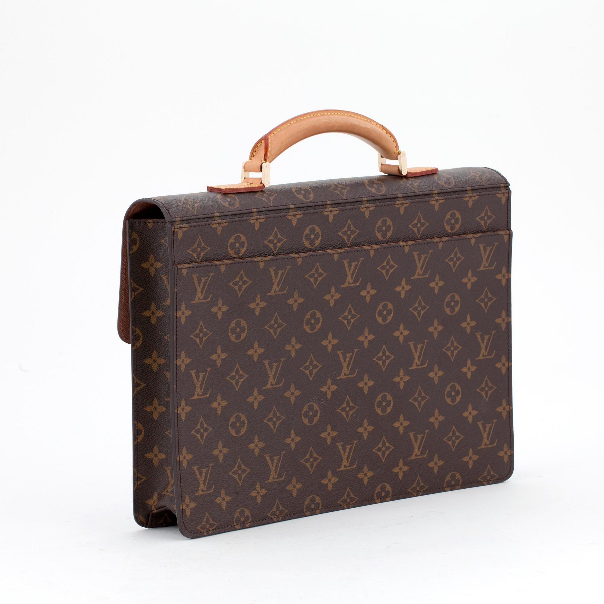 LOUIS VUITTON, a monogram canvas briefcase, "Laguito".