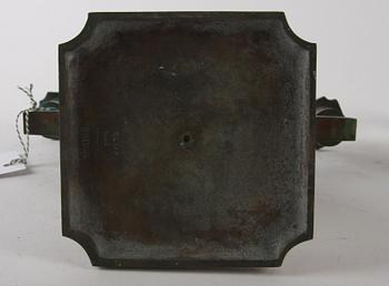 KANDELABRER, ett par, brons formgivna av Sune Bäckström, 9035.