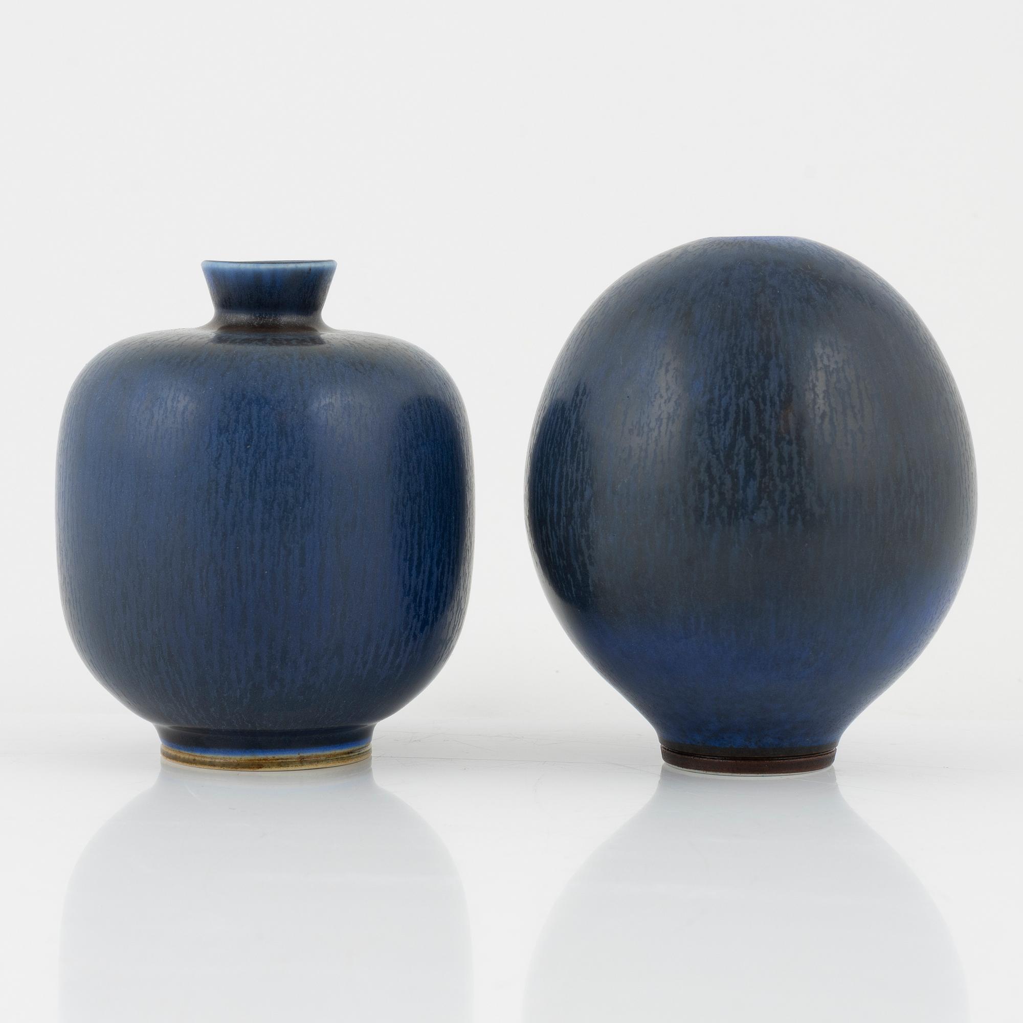 Berndt Friberg, vases, 2 pieces. Gustavsbergs studio.