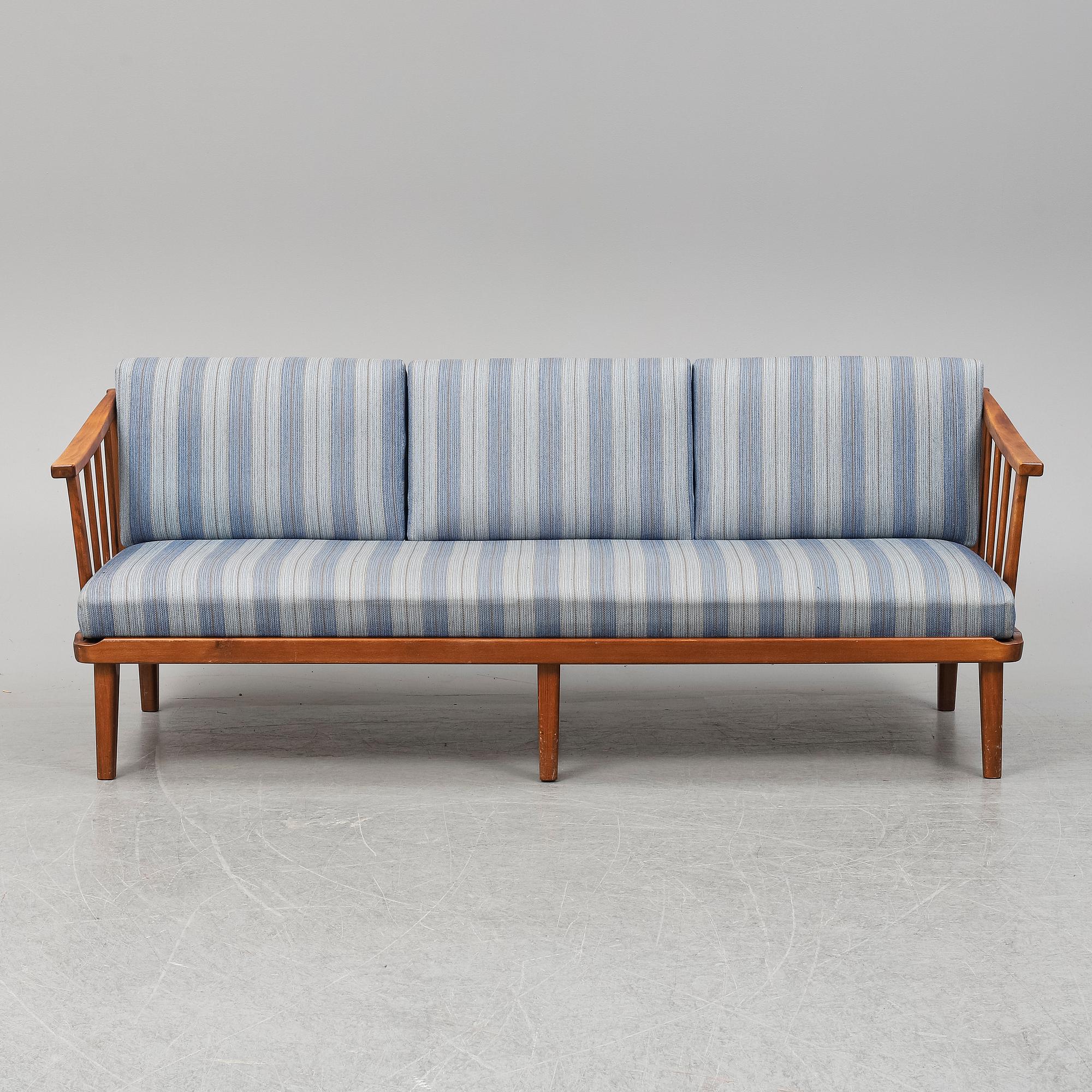 CARL MALMSTEN, a'Visingsö' beech sofa.