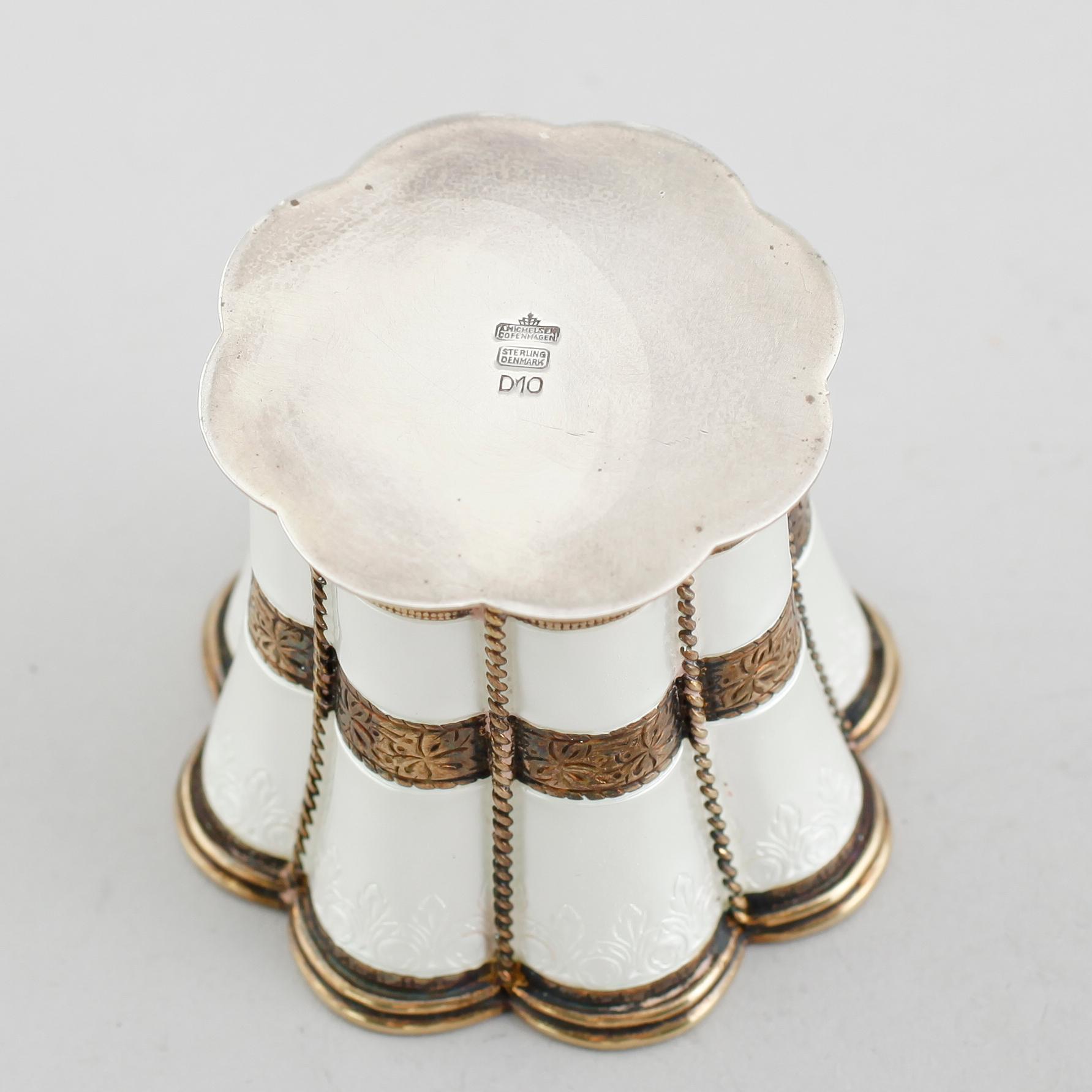 MARGRETEBÄGARE, silver, A Michelsen, Copenhagen, Danmark. Vikt ca 122 gram.