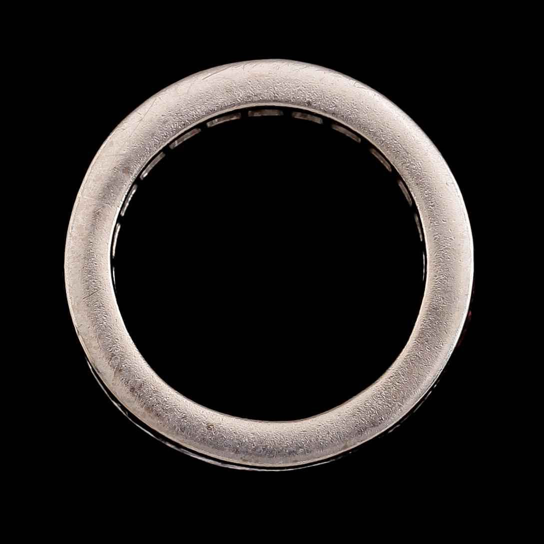 RING, 14K vitguld, olikfärgade safirer.
