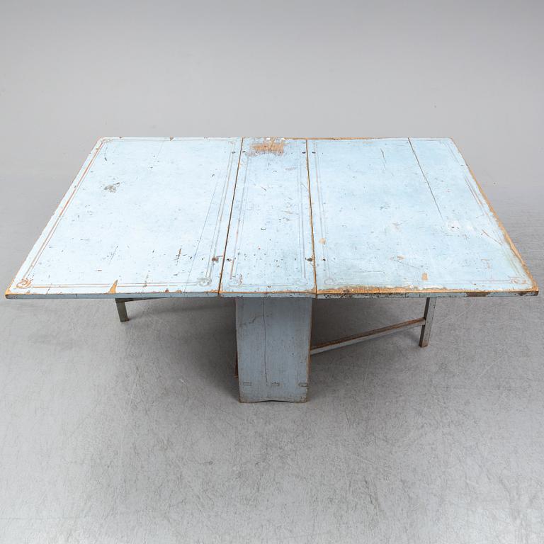 A 18th Century painted gate leg table.