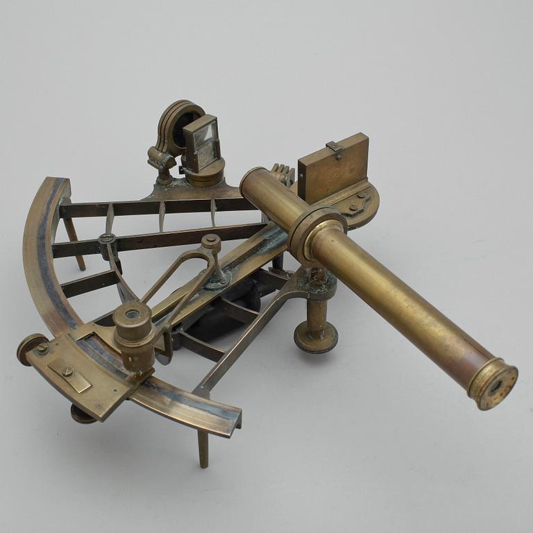 SEXTANT, mässing, troligen sekelskiftet 1900.