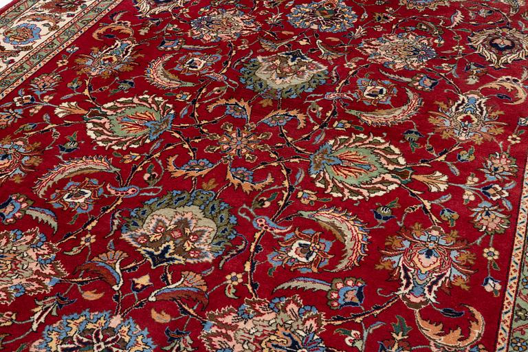 Carpet, Tabriz, approx. 394 x 279 cm.