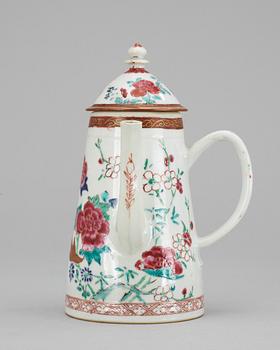 A famille rose jug, Qing dynasty, Qianlong (1736-95).