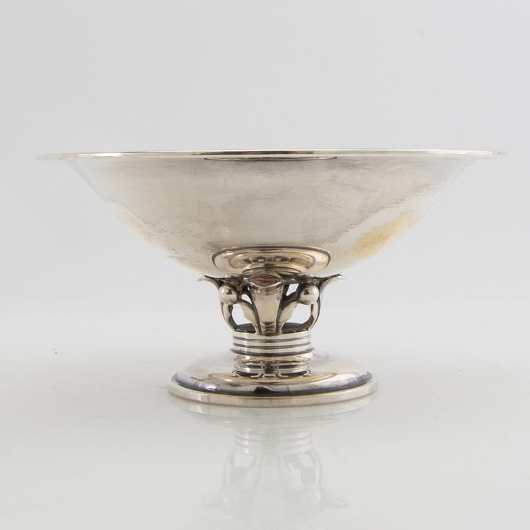 Vase and bowl on foot Silver Heimbürger Denmark 1933 and 1947.