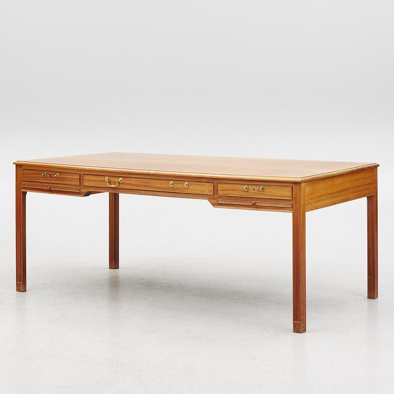 Kaare Klint, desk, journeyman work by Tage Pedersen, Rud Rasmussen, Denmark, 1969.