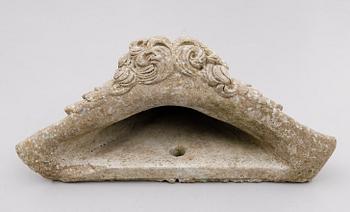 VÄGGURNA, stenmassa, 1900-talets andra hälft.