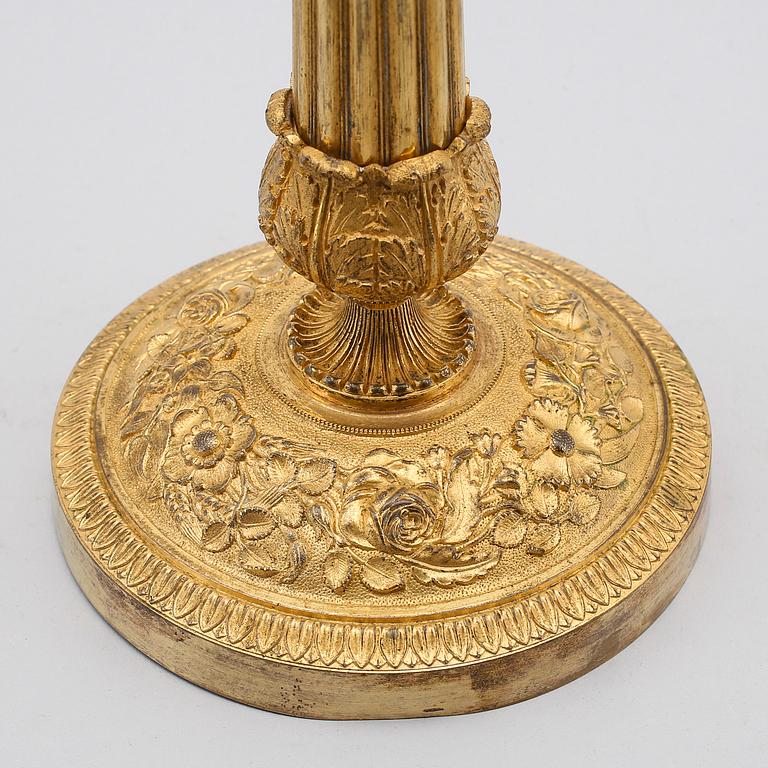 LJUSSTAKE, förgylld brons, empire, 1800-talets första hälft.