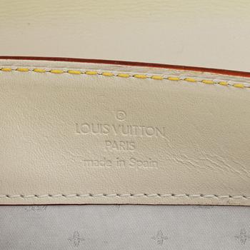 Louis Vuitton, a 'Suhali Le Talentueux blanc' leather bag, 2003.