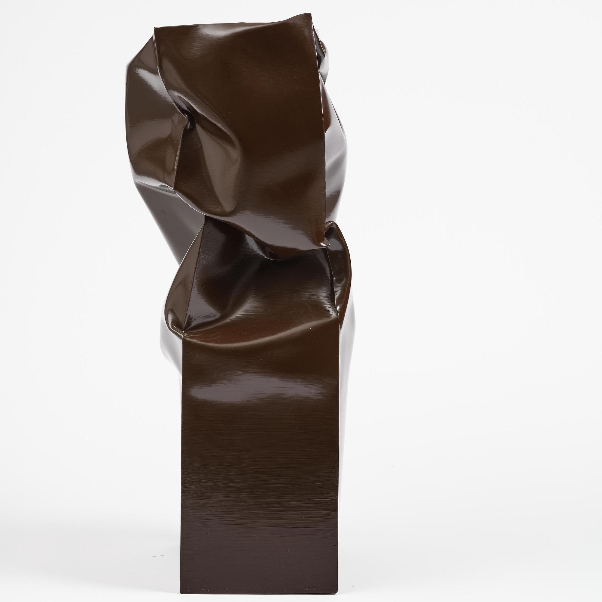 Angela de la Cruz, "Standing Box Large (Brown)".