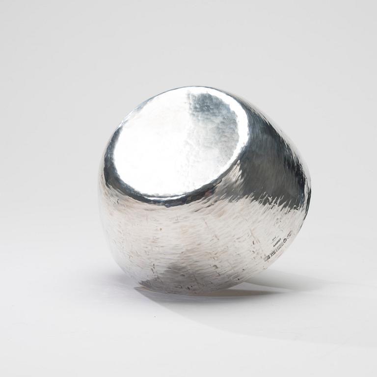 TAPIO WIRKKALA, SKÅL, sterling silver, Hopeakeskus, Tavastehus 1970. Märkt TW. Vikt 310 g.