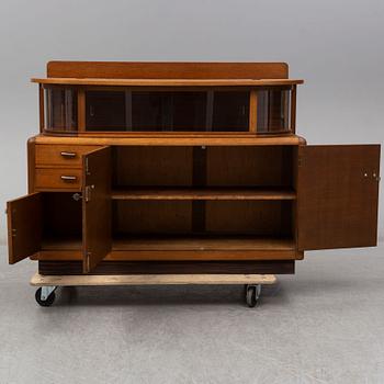 An early 20th Century cabinet.