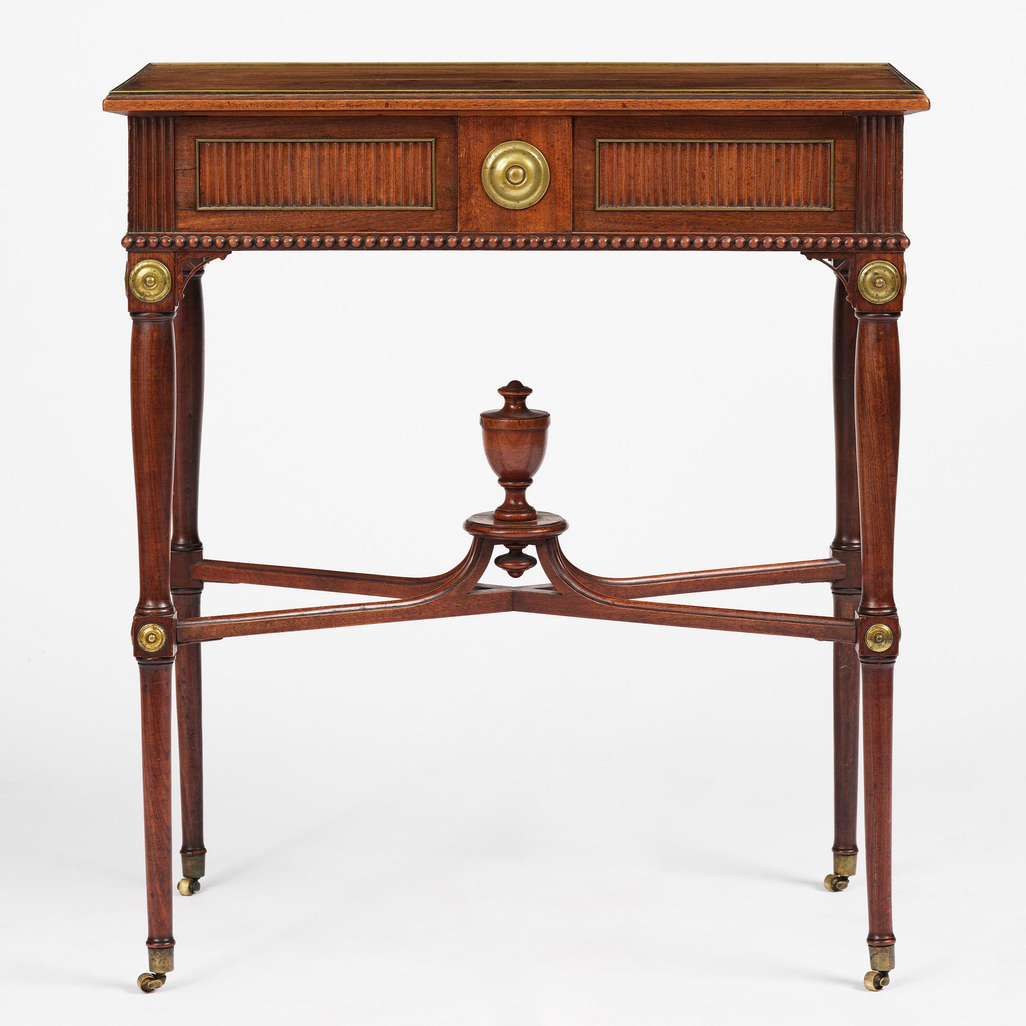 Bord, av Gottlieb Iwersson (mästare i Stockholm 1778-1813), signerat och daterat 1794, Sengustavianskt.