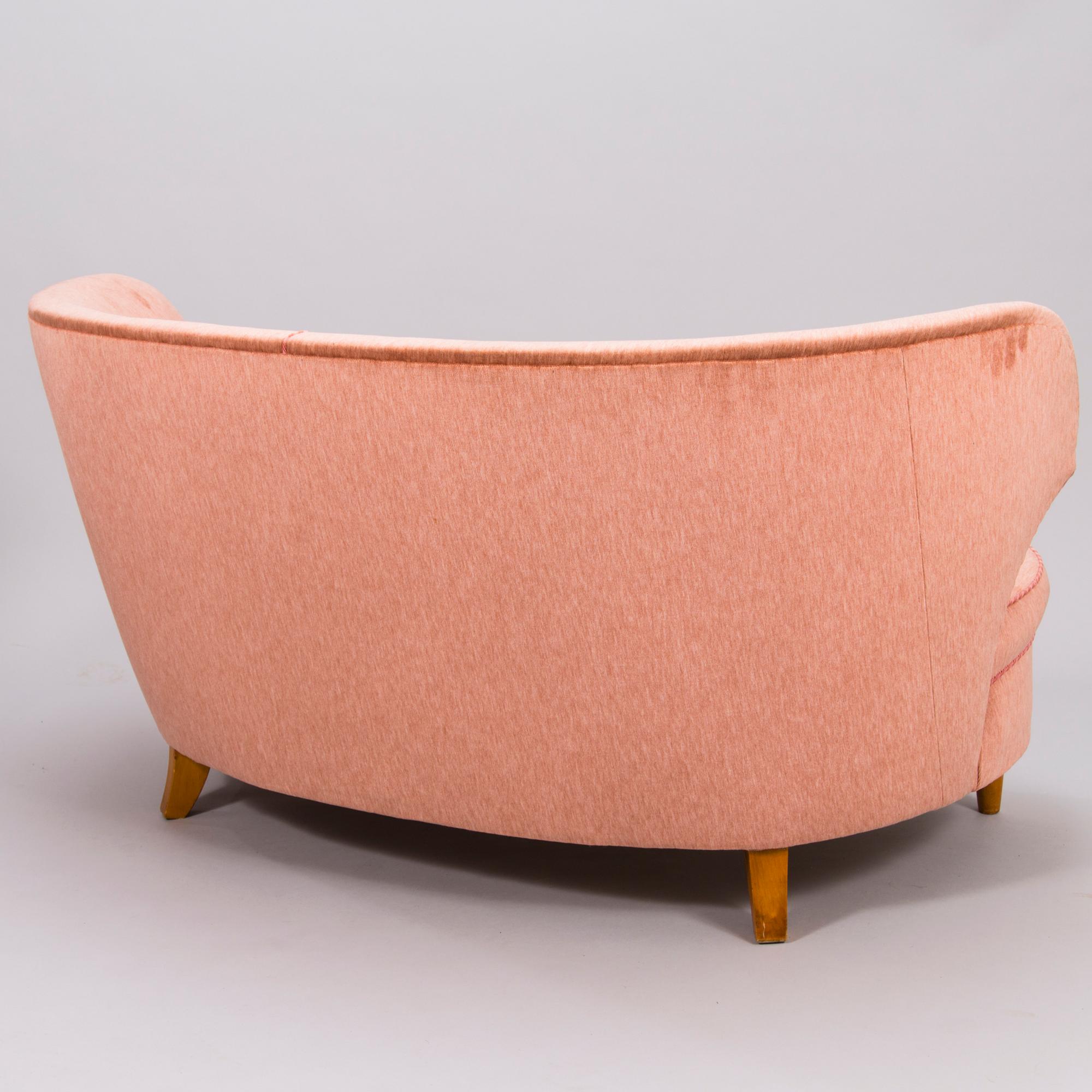 A mid 1950's 3-piece sofa suite.