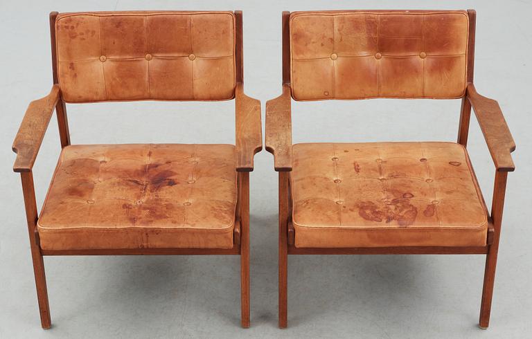 FÅTÖLJER, ett par, Ib Kofoed-Larsen, OPE möbler, Jönköping. 1900- talets andra hälft.