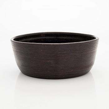 Marita Lybeck, A ceramic bowl, signed ML.