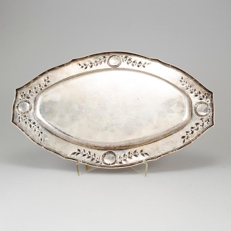 A silver art nouveau tray, Austria, early 20th century.