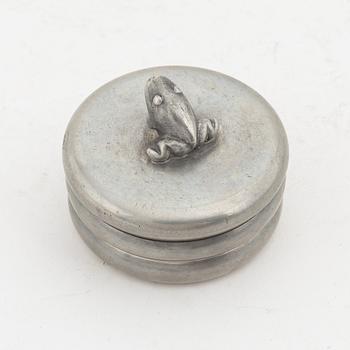 Estrid Ericson, probably, a pewter box, Firma Svenskt Tenn, Stockholm 1932, model 433.