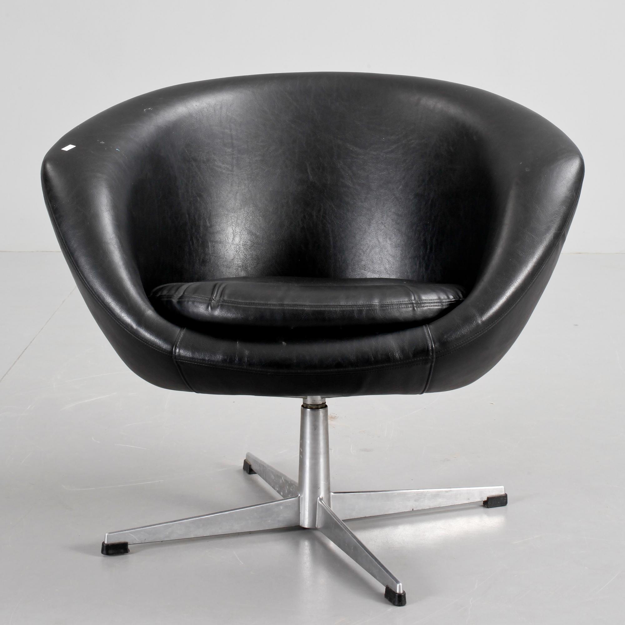 FÅTÖLJ, 1900-talets slut.