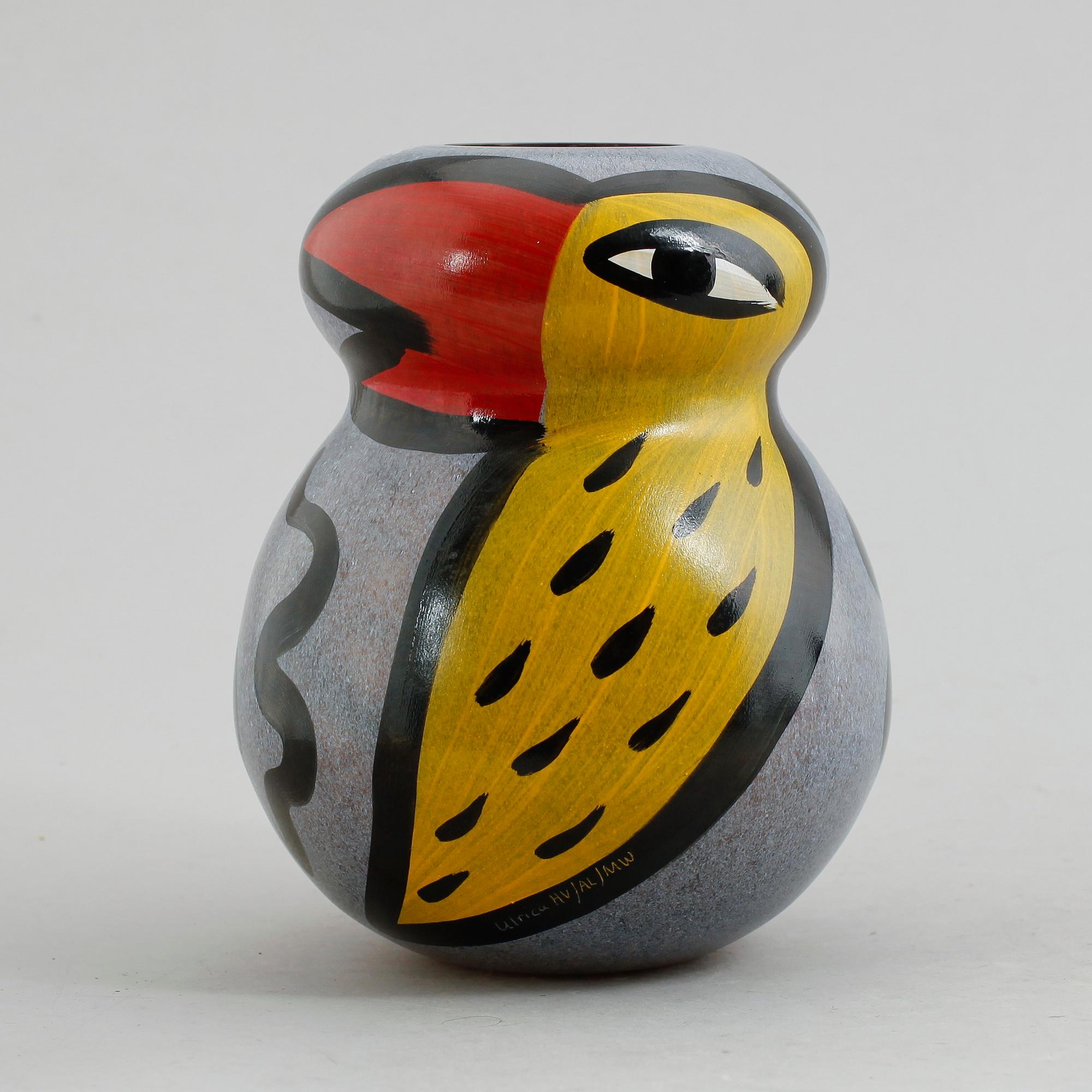 VAS, glas, Ulrica Hydman-Vallien, signerad, Kosta Boda.