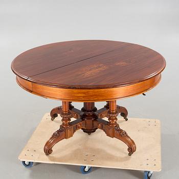 A dining table, late 19th century.