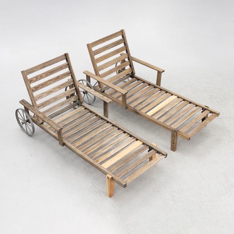 Elsa Stackelberg, a pair of sun loungers, Fri Form, Edsbruk, second half of the 20th Century.