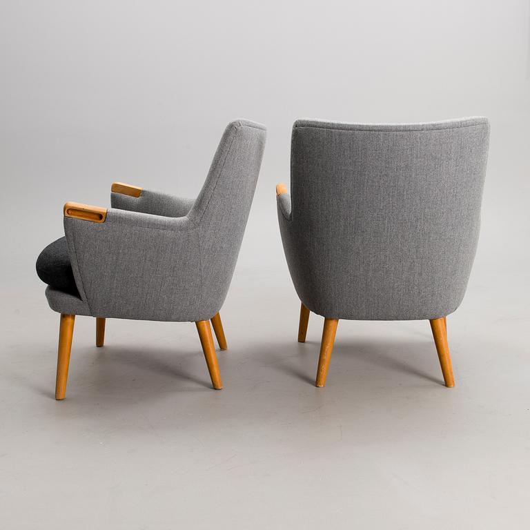 HANS J. WEGNER, A PAIR OF ARMCHAIRS. Model AP20. Manufactured by A.P. Stolen. 1950s.