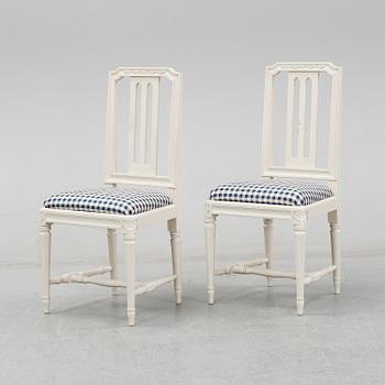 A set of ten 'Odenslunda' IKEA chairs.