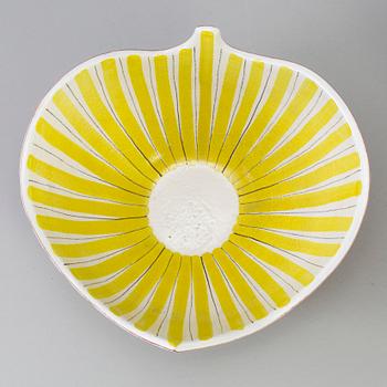 STIG LINDBERG, skålar, 2 st, fajans, Gustavsberg studio 1950-tal.