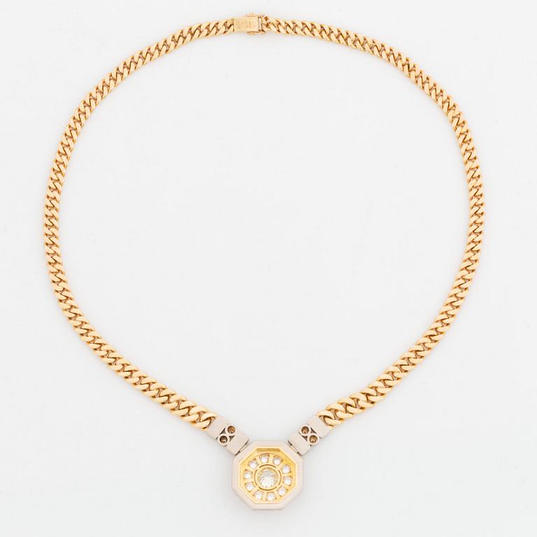 An 18K gold necklace with a round brilliant-cut diamond weight ca 1.65 cts quality ca I vs, by Jan Hellströmer.