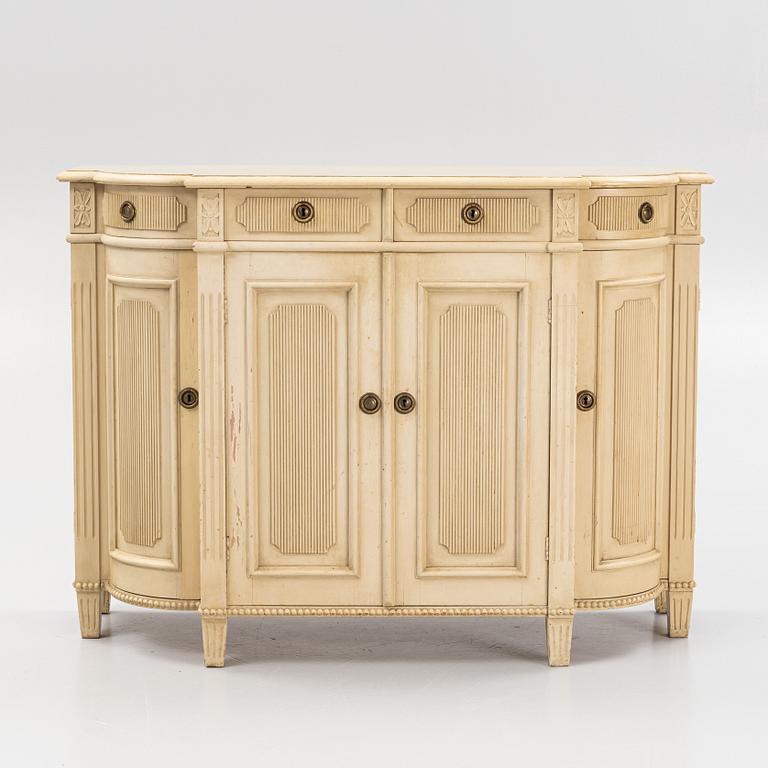 Skänk, gustaviansk stil, 1900-talets första hälft.