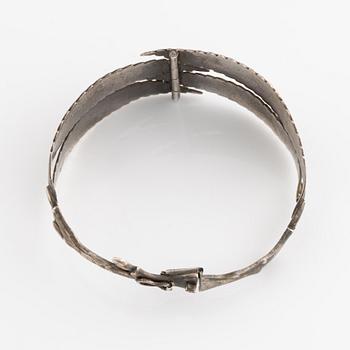 Gertrud Engel, armring, silver, Anton Michelsen, Danmark.