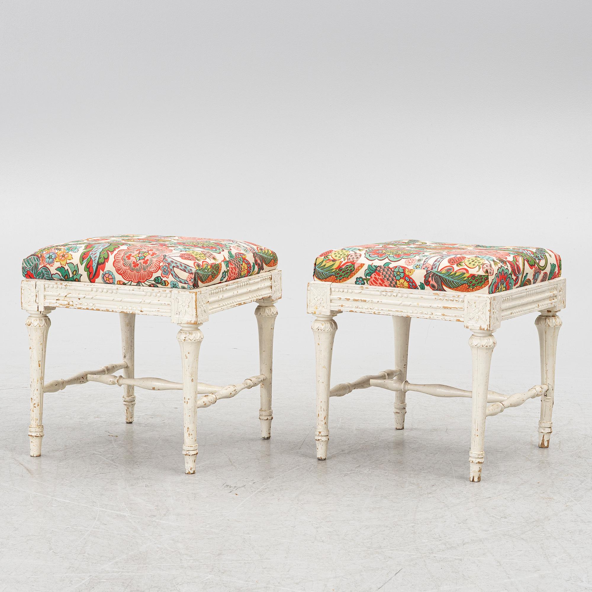 A pair of Gustavian stools, late 18th century.