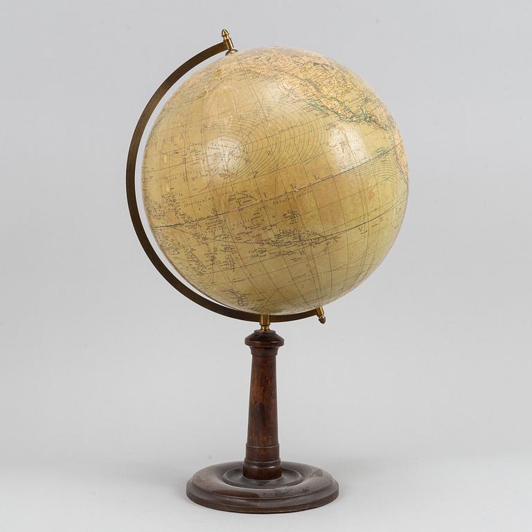 A mid 20th century world globe, "Dr Neuse's Globus", Svenska Bokhandelscentralen, Sweden.