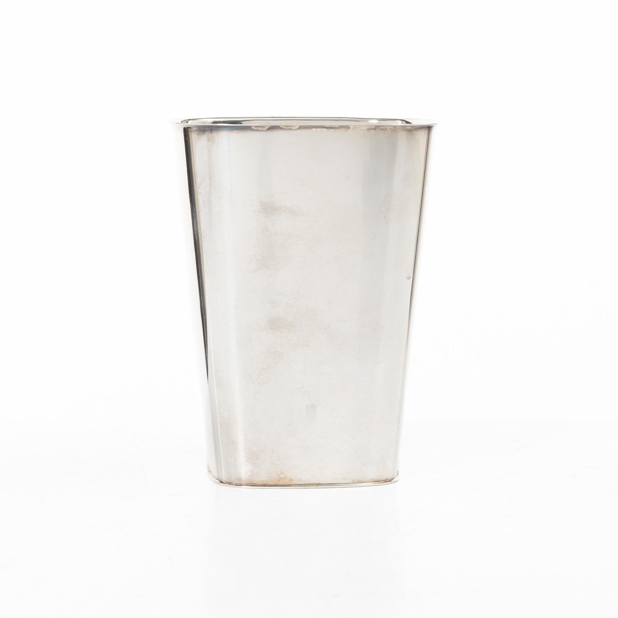 Gustav Janson, vase, silver, C.G. Hallberg, Stockholm 1957.