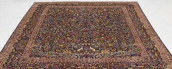Carpet, Kerman, approx. 390 x 295 cm.